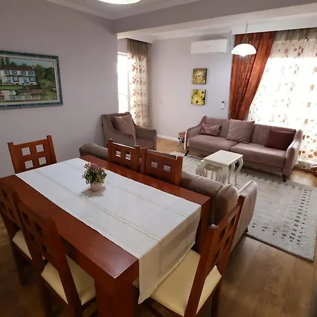 Bazaar's Eye Free Parking Spacious Tarrace Apartment *